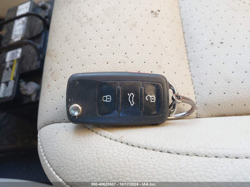 2014 VOLKSWAGEN TIGUAN SE - WVGBV3AX5EW566405