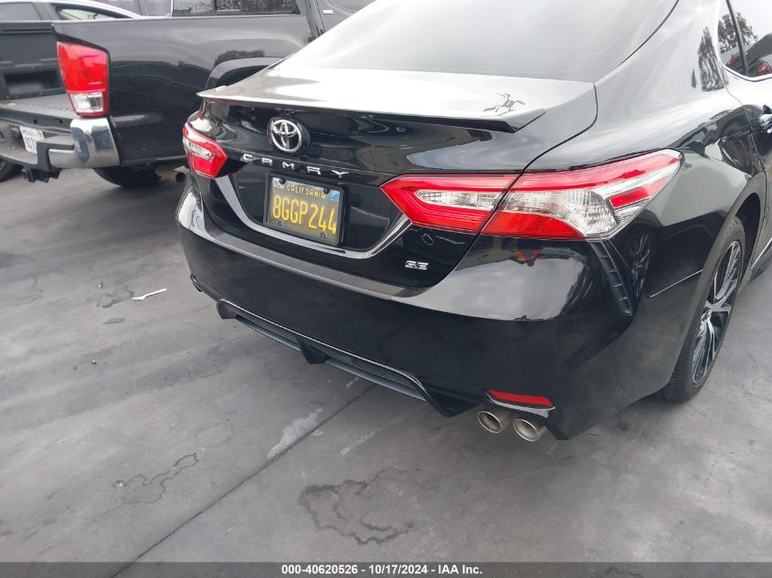 2019 Toyota Camry L/Le/Xle/Se/Xse VIN: 4T1B11HK1KU704281 Lot: 40620526