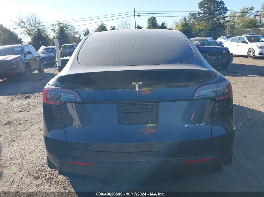 2024 Tesla Model Y Long Range Dual Motor All-Wheel Drive VIN: 7SAYGDEE1RA278575 Lot: 40620695