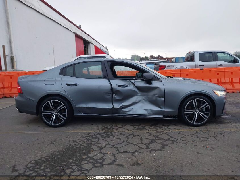 2019 Volvo S60 T5 R-Design VIN: 7JR102FM7KG013334 Lot: 40620709