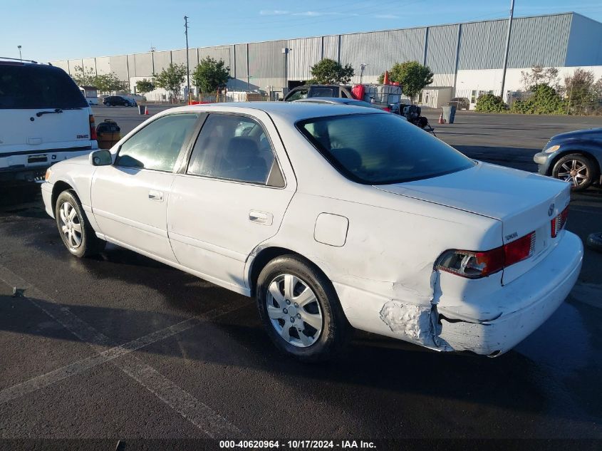 2000 Toyota Camry Ce/Le/Xle VIN: JT2BG22K9Y0469123 Lot: 40620964