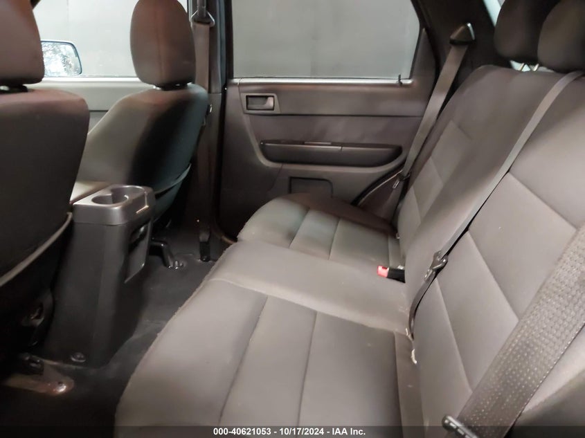 2010 Ford Escape Xlt VIN: 1FMCU0DG8AKC65677 Lot: 40621053