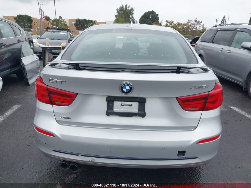 VIN WBA8Z9C32HG826741 2017 BMW 3 SERIES 330I XDRIVE