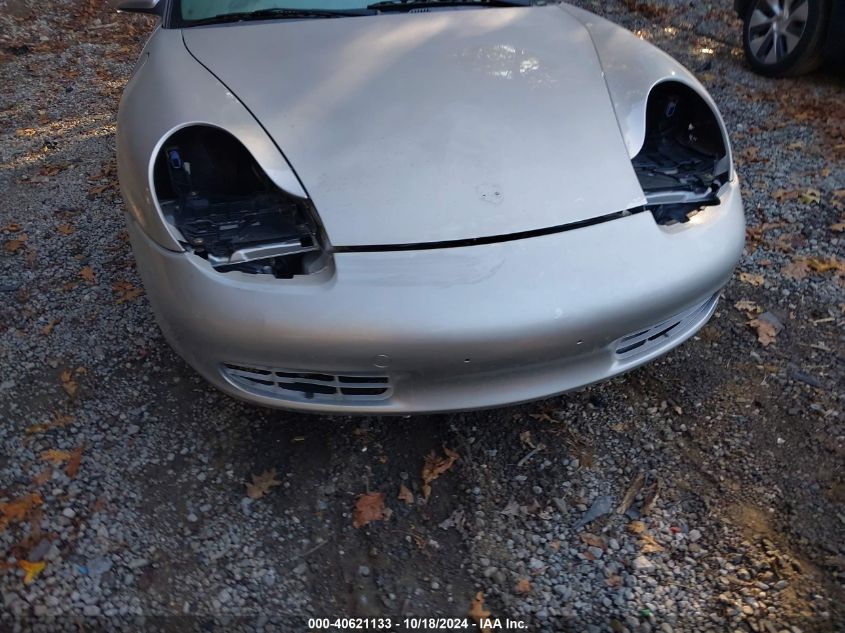 2000 Porsche Boxster VIN: WP0CA2989YU624107 Lot: 40621133