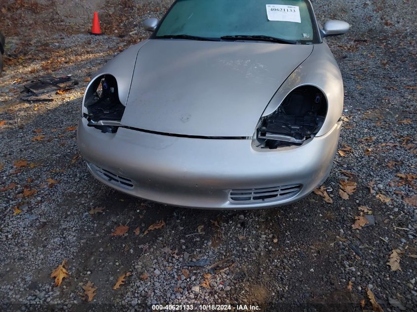 2000 Porsche Boxster VIN: WP0CA2989YU624107 Lot: 40621133