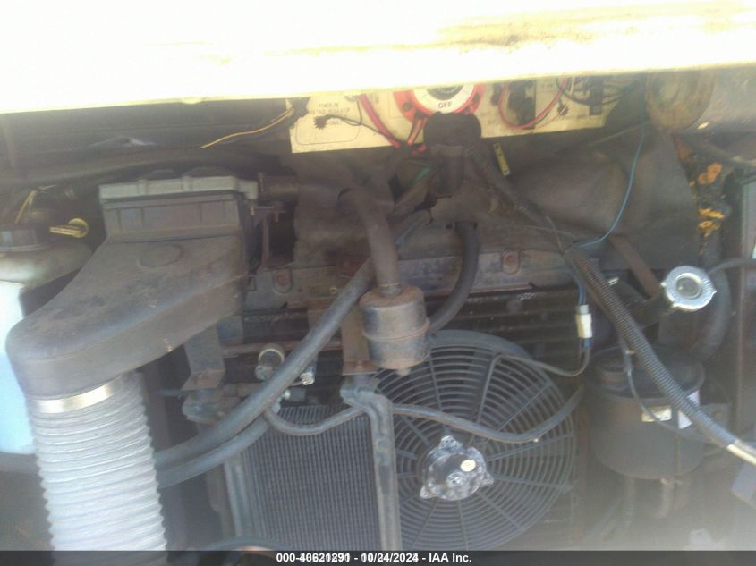 1995 Ford F530 Super Duty VIN: 3FCMF53G8SJA13506 Lot: 40621291