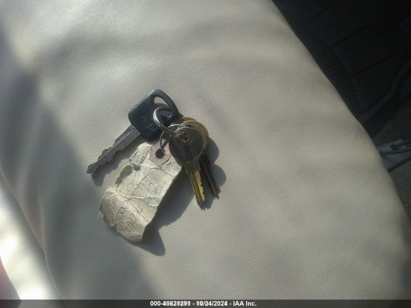 1995 Ford F530 Super Duty VIN: 3FCMF53G8SJA13506 Lot: 40621291