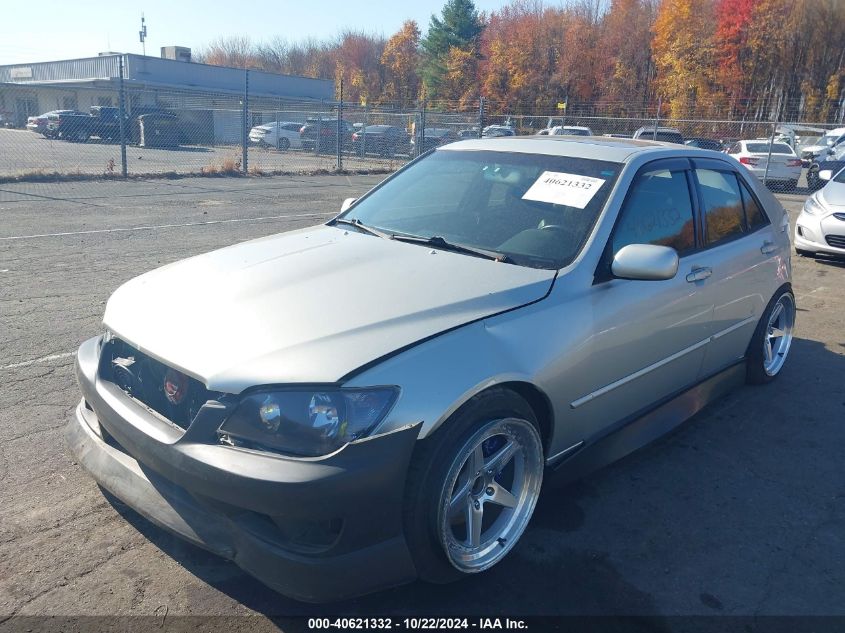 2002 Lexus Is 300 Base W/5-Speed Manual VIN: JTHBD192X20033726 Lot: 40621332