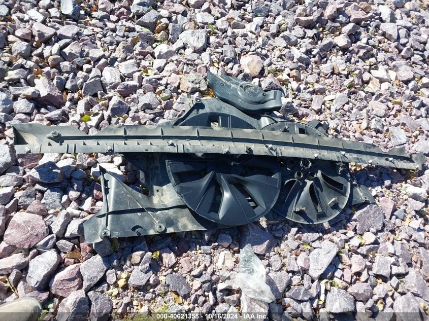 2022 Tesla Model Y Long Range Dual Motor All-Wheel Drive VIN: 7SAYGAEE6NF536343 Lot: 40621355