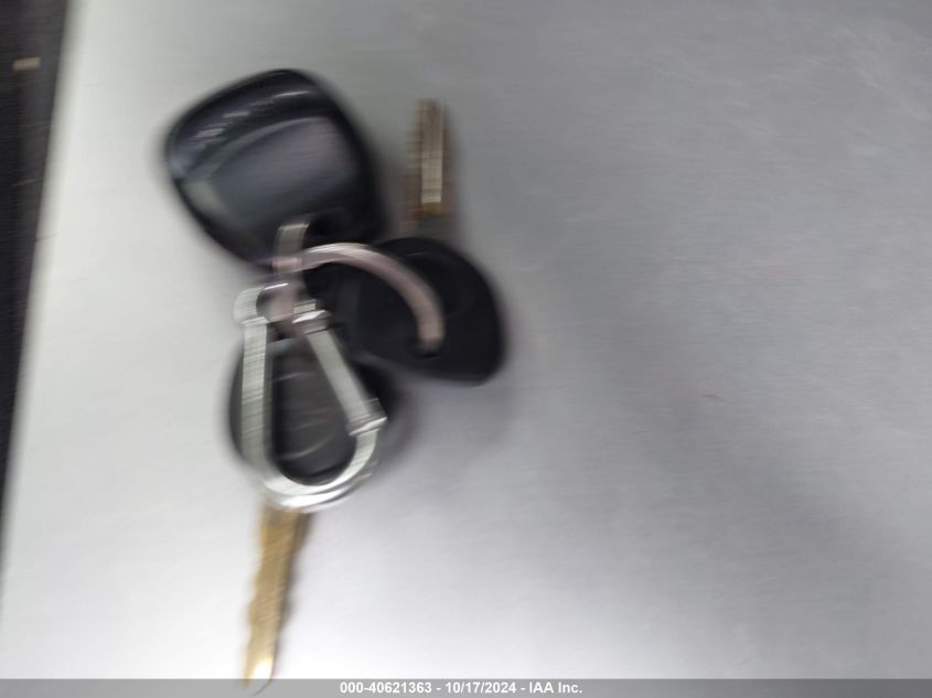 2002 Chevrolet Silverado C1500 VIN: 2GCEC19V221429780 Lot: 40621363