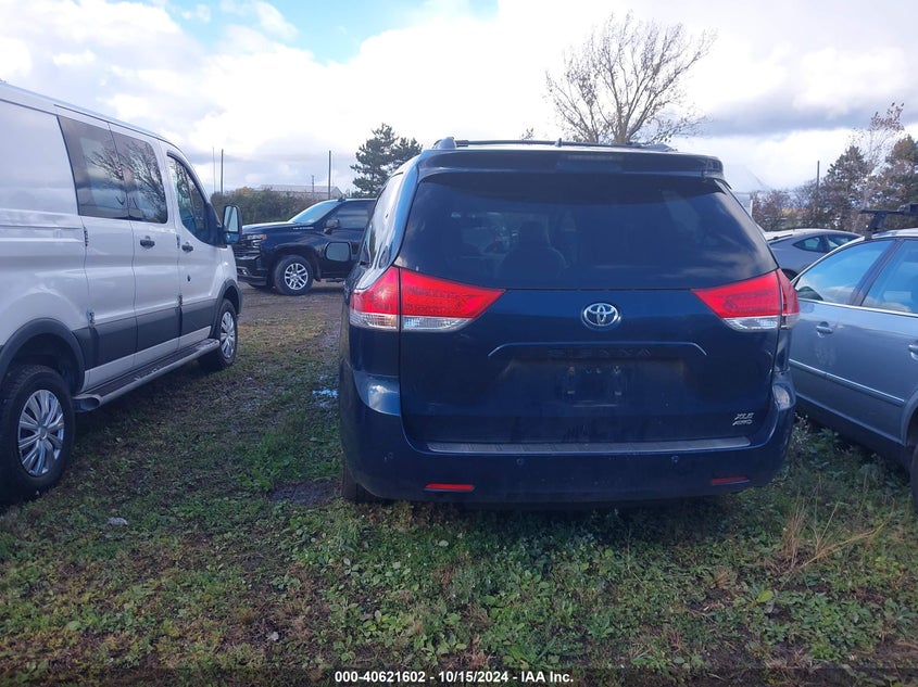 2011 Toyota Sienna Xle/Limited VIN: 5TDDK3DC1BS003040 Lot: 40621602