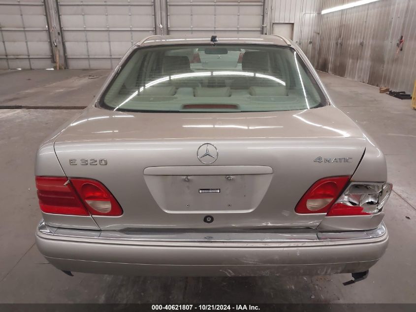 1999 Mercedes-Benz E 320 Awd VIN: WDBJF82H5XX015484 Lot: 40621807