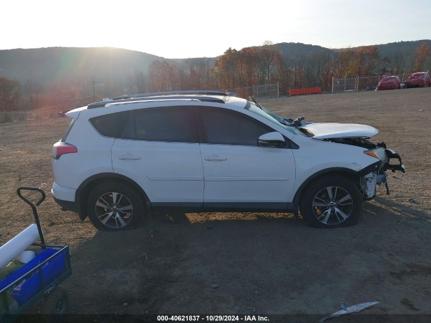 2017 Toyota Rav4 Xle VIN: JTMRFREV7HJ127302 Lot: 40621837