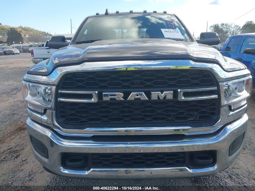 2022 Ram 2500 Tradesman 4X4 6'4 Box VIN: 3C6UR5CL8NG382086 Lot: 40622294