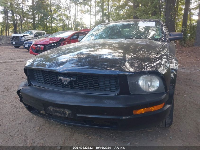 2008 Ford Mustang V6 Deluxe/V6 Premium VIN: 1ZVHT80N385148756 Lot: 40622333