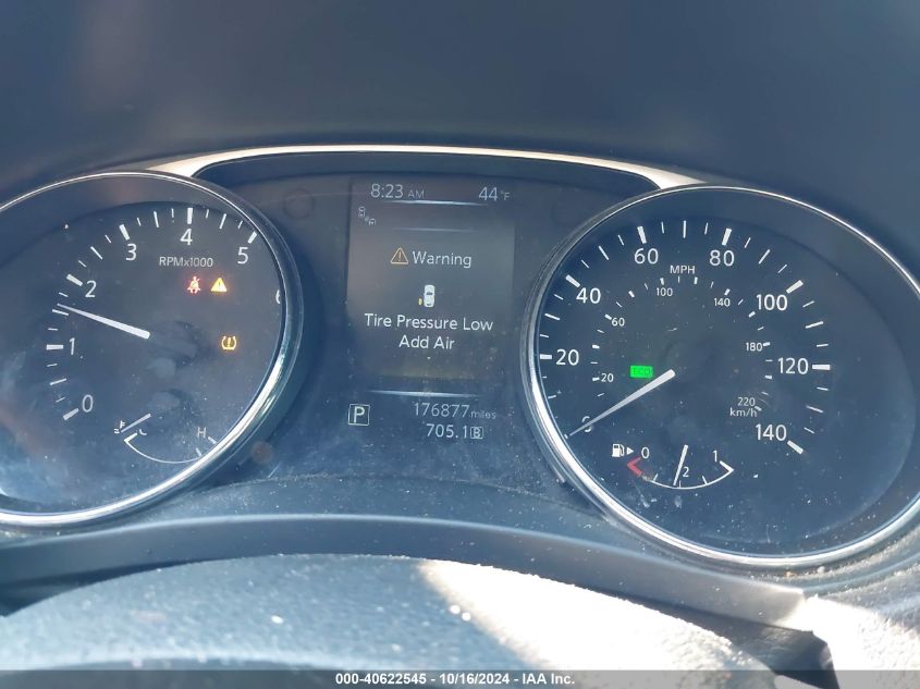 2015 Nissan Rogue Sv VIN: 5N1AT2MVXFC883525 Lot: 40622545