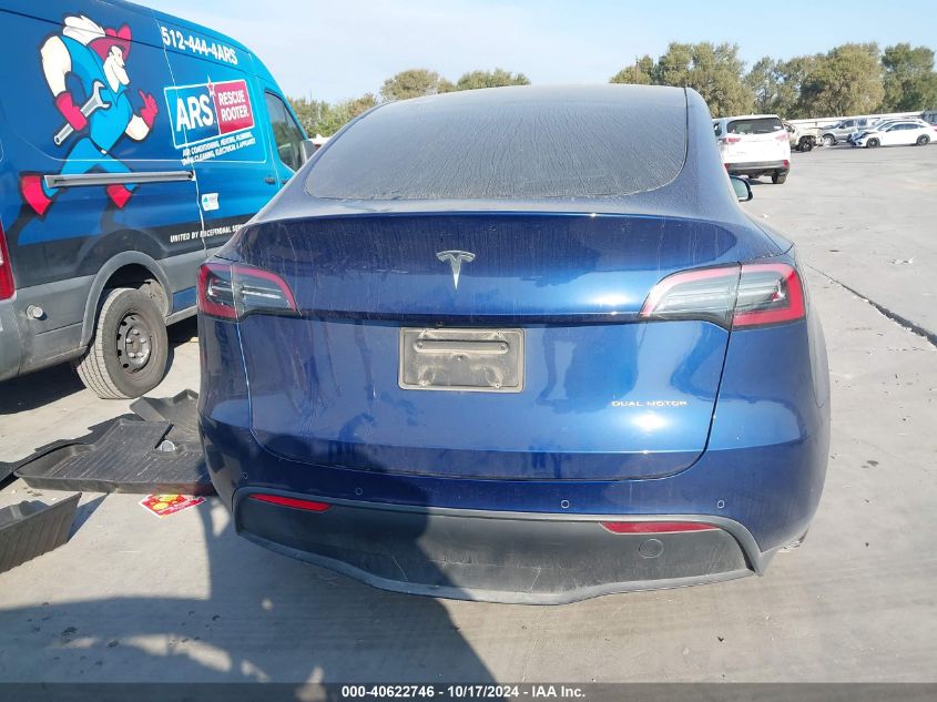 2022 Tesla Model Y VIN: 7SAYGDEE8NA002758 Lot: 40622746