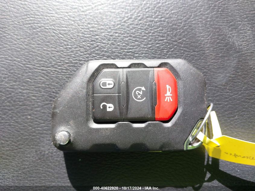 2018 JEEP WRANGLER UNLIMITED SAHARA 4X4 - 1C4HJXEG5JW115545