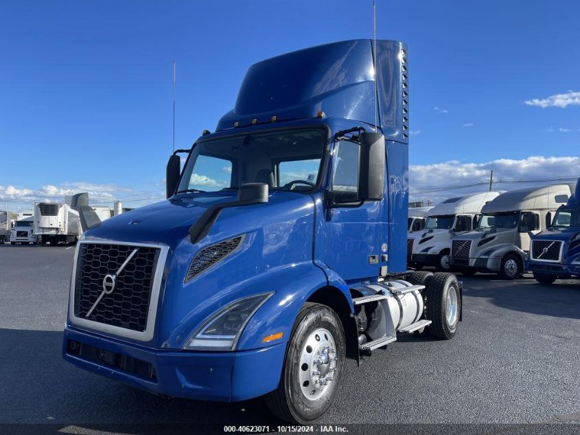 2020 Volvo Vnr VIN: 4V4W19DG3LN253523 Lot: 40623071