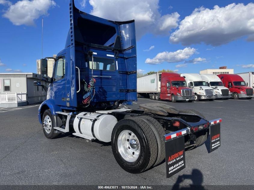 2020 Volvo Vnr VIN: 4V4W19DG3LN253523 Lot: 40623071