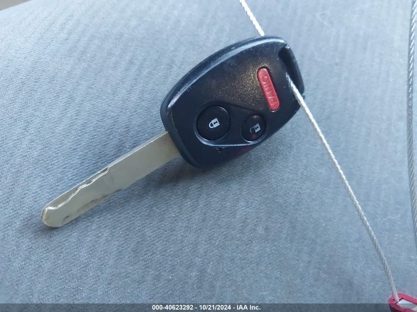 2009 Honda Civic Lx VIN: 1HGFA165X9L010905 Lot: 40623292