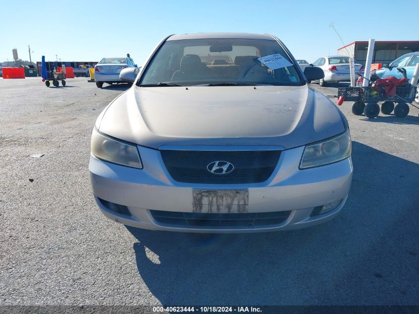 2007 Hyundai Sonata Limited/Se V6 VIN: 5NPEU46F27H272365 Lot: 40623444