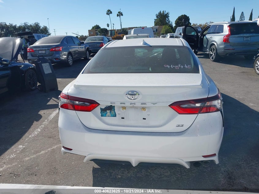 2021 TOYOTA CAMRY SE - 4T1G11AK6MU418638