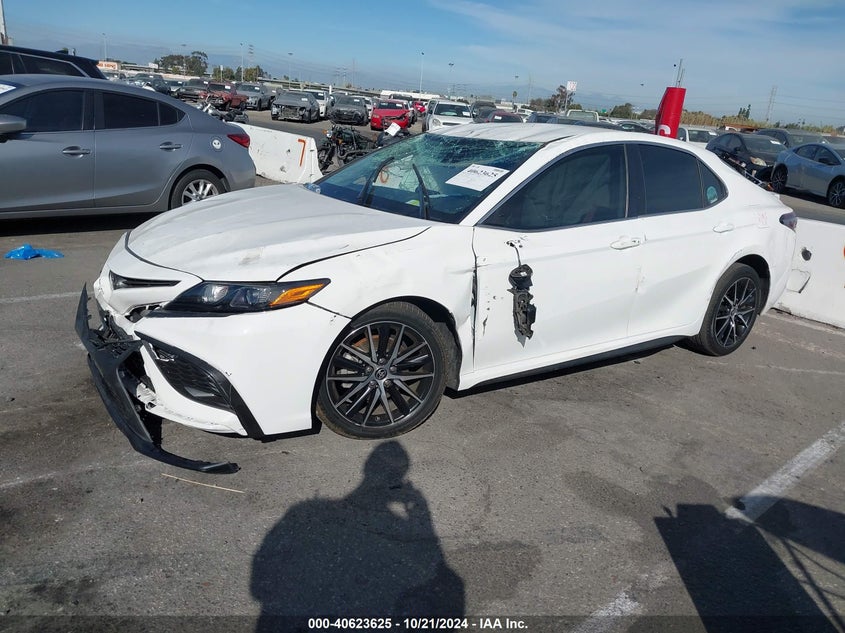 2021 TOYOTA CAMRY SE - 4T1G11AK6MU418638