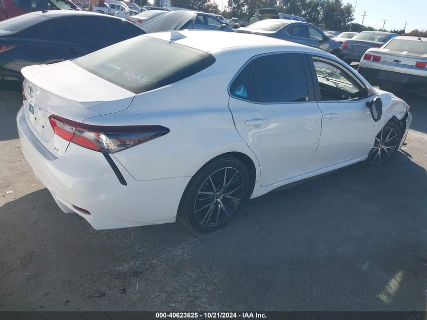 2021 TOYOTA CAMRY SE - 4T1G11AK6MU418638
