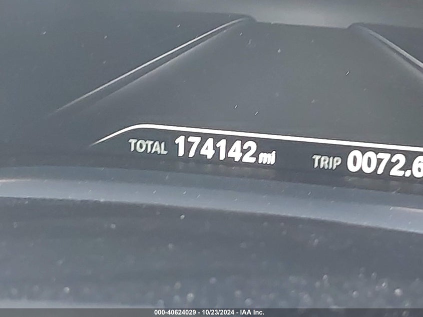 2017 BMW 740I - WBA7E2C33HG741115