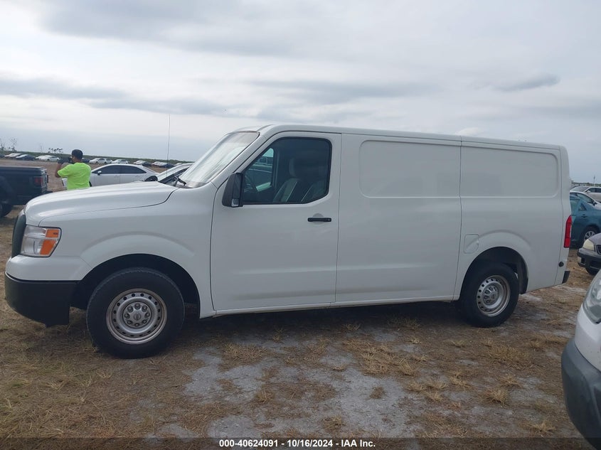 2017 NISSAN NV CARGO NV2500 HD S V6 - 1N6BF0KY6HN800145