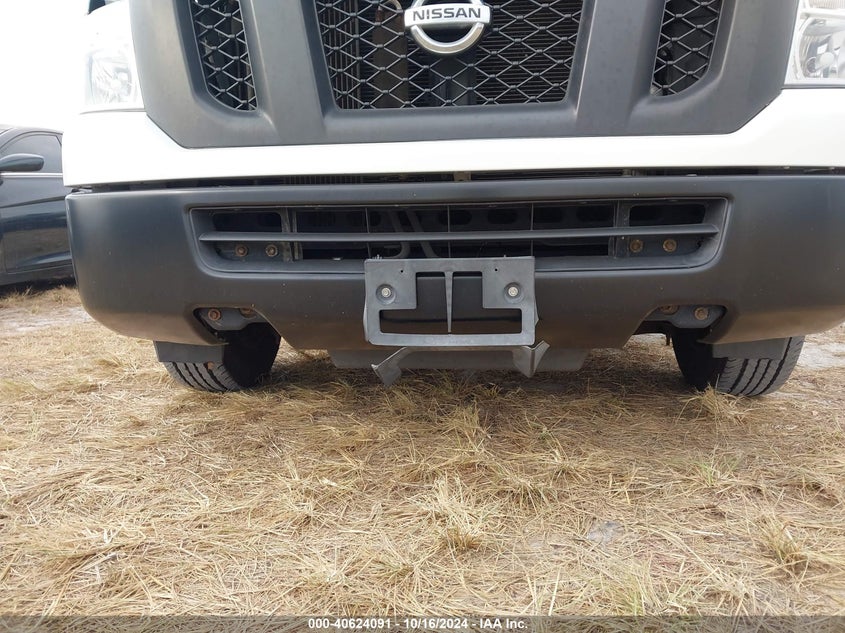 2017 NISSAN NV CARGO NV2500 HD S V6 - 1N6BF0KY6HN800145