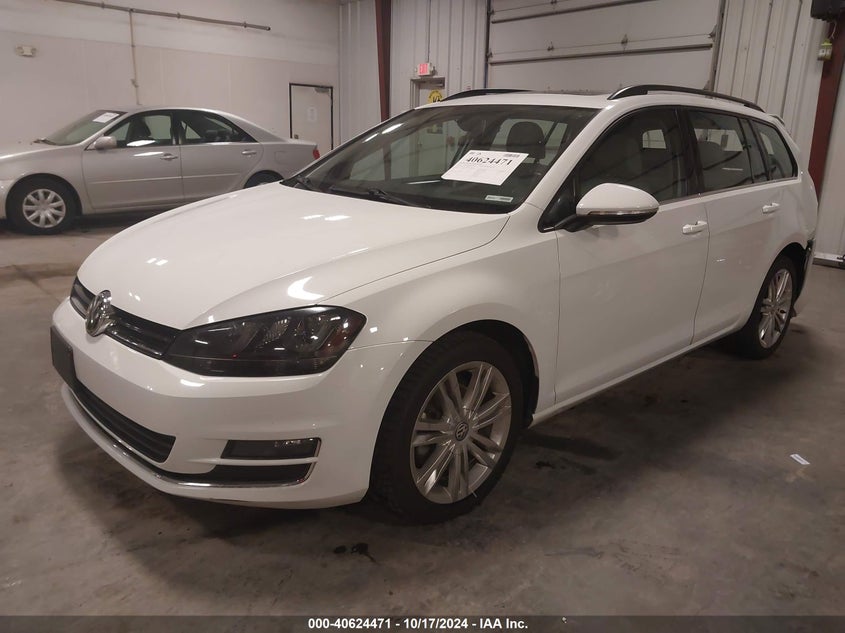 2015 VOLKSWAGEN GOLF SPORTWAGEN TDI SE 4-DOOR - 3VWCA7AU8FM507896
