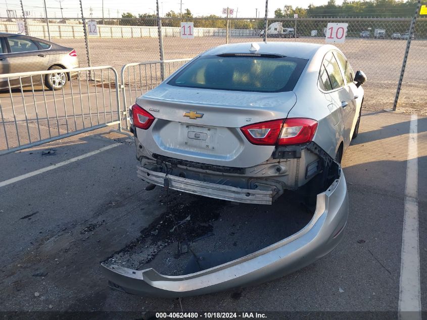 2018 Chevrolet Cruze Lt Auto VIN: 1G1BE5SM8J7238929 Lot: 40624480