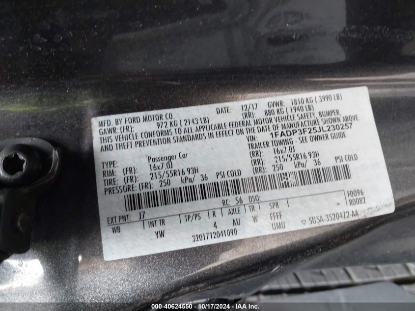 2018 Ford Focus Se VIN: 1FADP3F25JL230257 Lot: 40624550