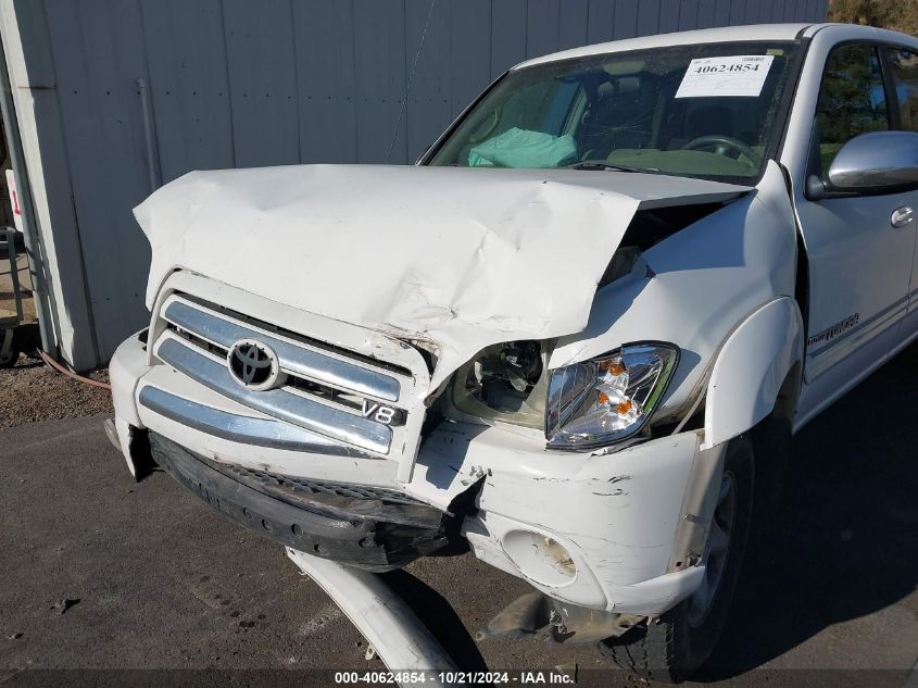 2004 Toyota Tundra Sr5 V8 VIN: 5TBET34164S440799 Lot: 40624854