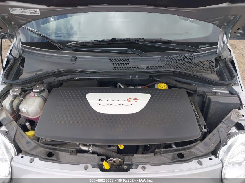 2017 Fiat 500E Battery Electric VIN: 3C3CFFGE1HT659059 Lot: 40625039