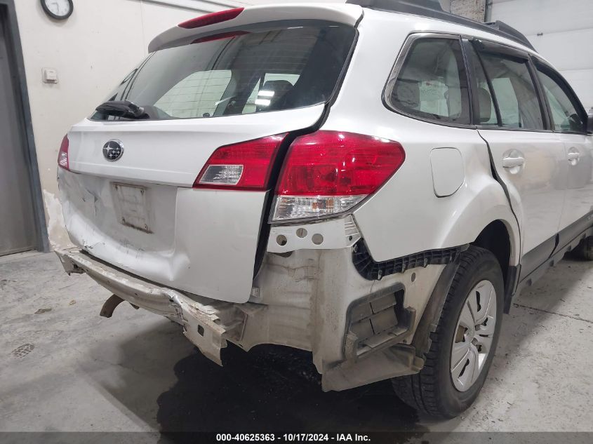 2013 Subaru Outback 2.5I VIN: 4S4BRBAC2D3303543 Lot: 40625363