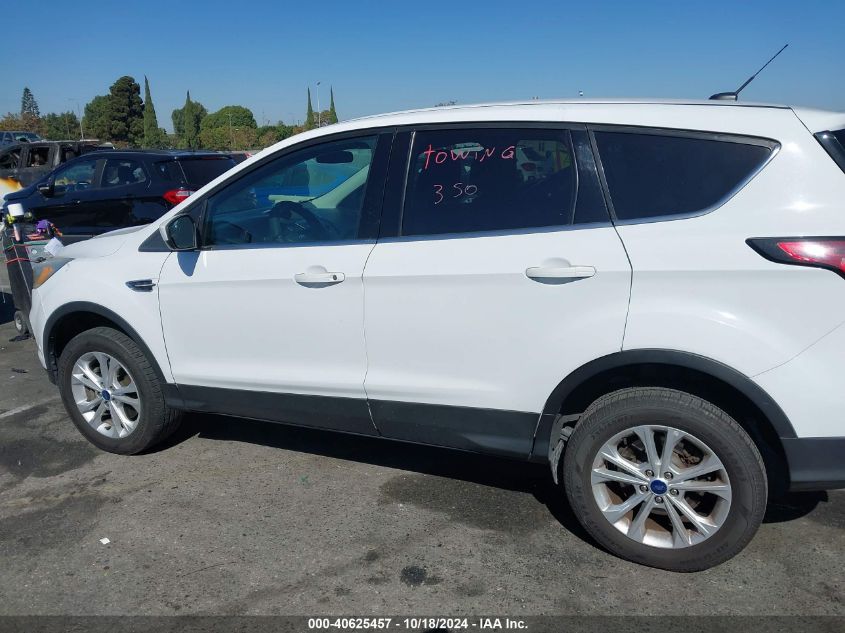 2017 Ford Escape Se VIN: 1FMCU9GD7HUE49982 Lot: 40625457