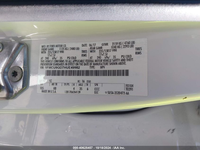 VIN 1FMCU9GD7HUE49982 2017 FORD ESCAPE SE