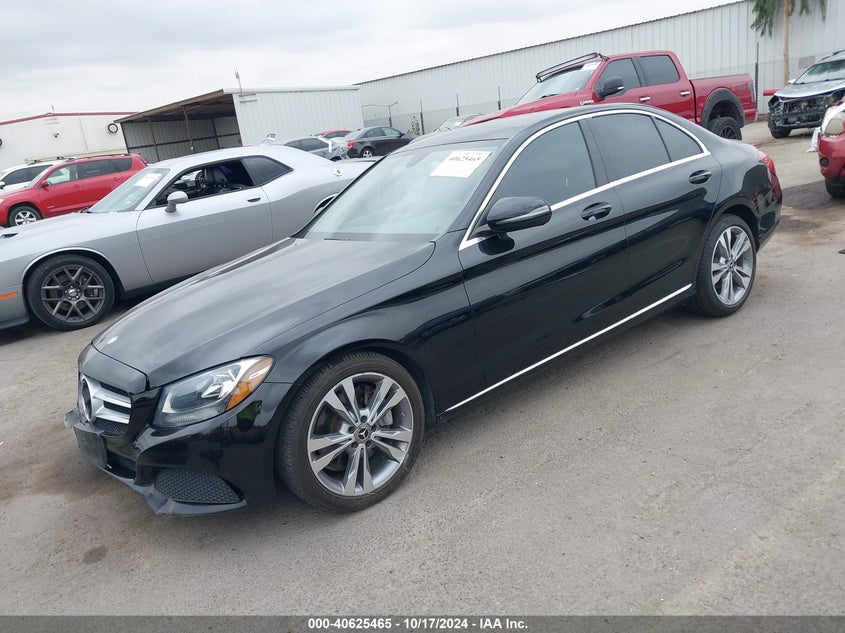 VIN 55SWF4JB9HU228879 2017 MERCEDES-BENZ C 300 LUXURY/SPORT