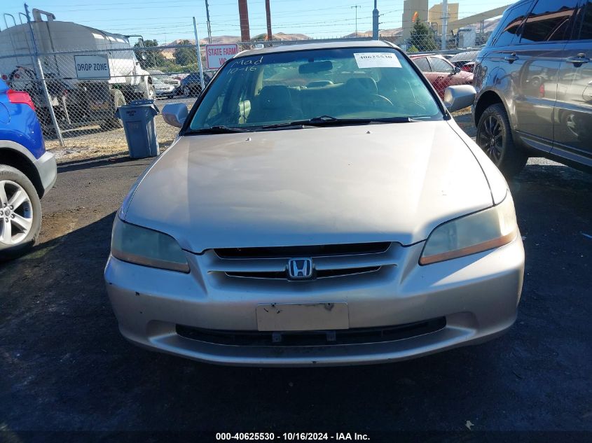 2000 Honda Accord 3.0 Ex VIN: 1HGCG1651YA044470 Lot: 40625530