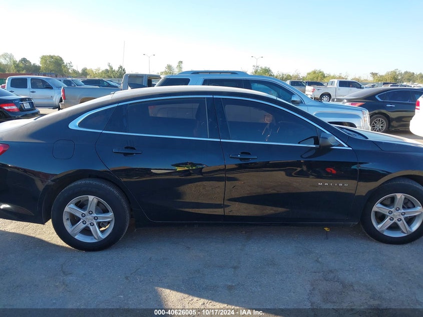2019 Chevrolet Malibu 1Ls VIN: 1G1ZB5ST4KF172899 Lot: 40626005