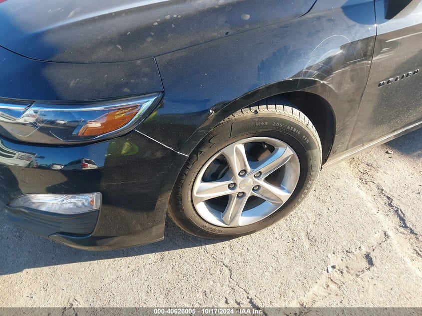 2019 Chevrolet Malibu 1Ls VIN: 1G1ZB5ST4KF172899 Lot: 40626005