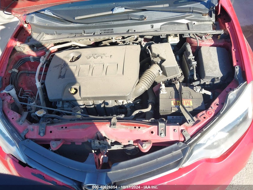 2015 Toyota Corolla Le VIN: 5YFBURHE4FP261602 Lot: 40626054