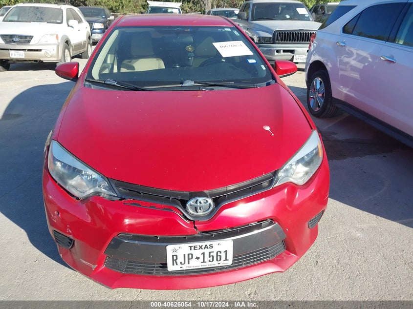 2015 Toyota Corolla Le VIN: 5YFBURHE4FP261602 Lot: 40626054