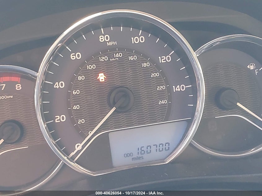 2015 Toyota Corolla Le VIN: 5YFBURHE4FP261602 Lot: 40626054