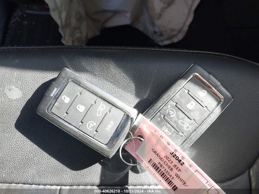 2023 JEEP GRAND CHEROKEE L LIMITED 4X2 - 1C4RJJBG8P8733543