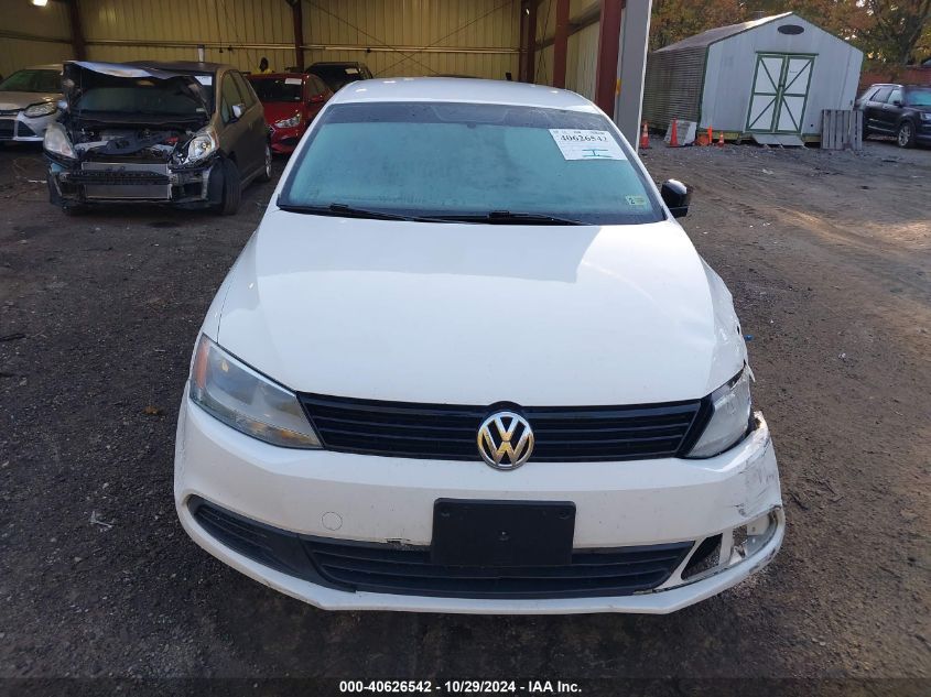 2013 Volkswagen Jetta 2.0L S VIN: 3VW1K7AJ9DM447361 Lot: 40626542