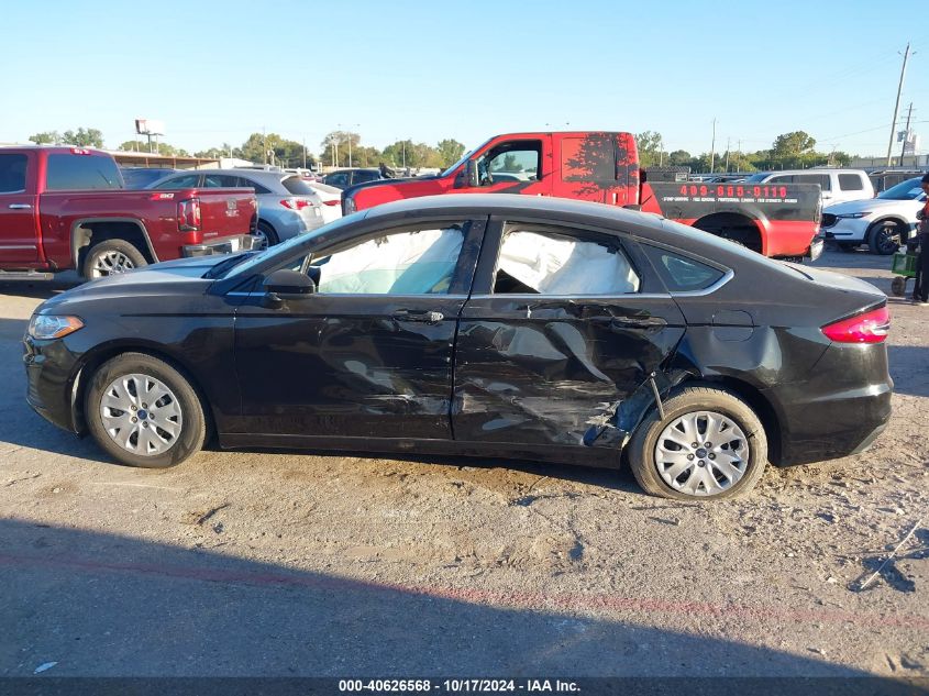 2019 Ford Fusion S VIN: 3FA6P0G78KR283099 Lot: 40626568